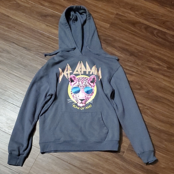 Def Leppard Graphic Hoodie - Picture 1 of 5